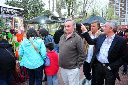 Julio Zamora junto a Joaquín De la Torre recorrieron los stands y firmaron un convenio de colaboración mutua Julio Zamora junto a Joaquín De la Torre recorrieron los stands y firmaron un convenio de colaboración mutua