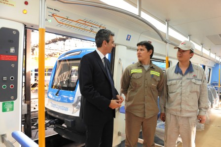 El ministro del Interior y Transporte, Florencio Randazzo, visitó hoy el taller de Victoria de la Línea Mitre