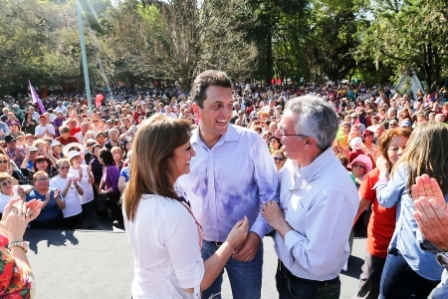 Massa festejó el  celebró el Día del Jubilado en San Fernando y Tigre