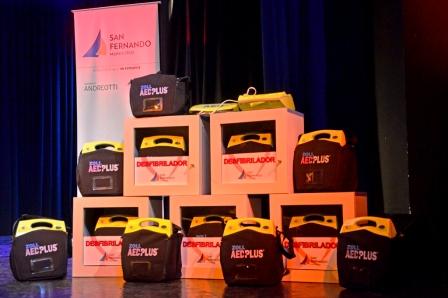 San Fernando incorporó más desfibriladores inteligentes para sus Centros de Atención Primaria de la Salud San Fernando incorporó más desfibriladores inteligentes para sus Centros de Atención Primaria de la Salud
