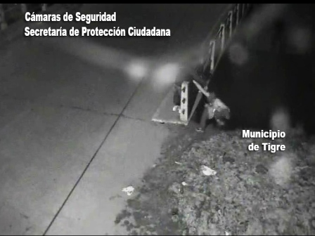 Un hombre alcoholizado cae a un arroyo de Tigre y es rescatado por el COT