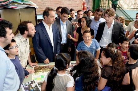 Scioli y Macri firmaron la adhesión de Vicente López  a la policía local