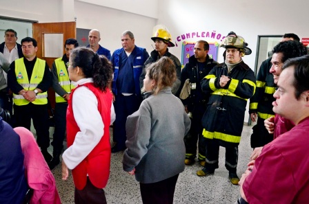 El Municipio de San Fernando ejecutó exitosamente un simulacro de evacuación del Taller Protegido sito en el barrio Crisol (Martín Rodríguez 2958).
