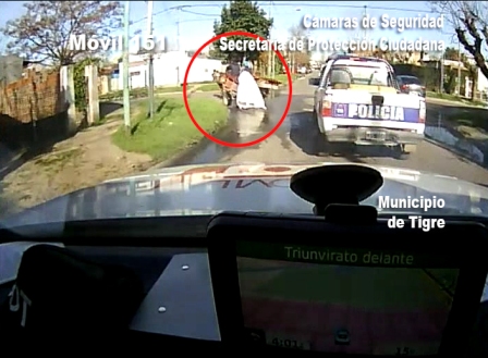 Detienen en Tigre a un carro con elementos robados Detienen en Tigre a un carro con elementos robados