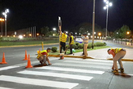 Gran operativo de mantenimiento y limpieza de los principales accesos a Tigre Gran operativo de mantenimiento y limpieza de los principales accesos a Tigre