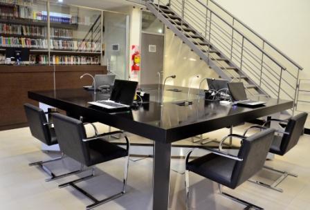 Luis Andreotti inauguró el nuevo edificio de la Biblioteca Rómulo Naón