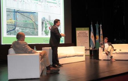 jornadas sobre Movilidad metropolitana para ciudades a escala humana, organizadas por los municipios de Vicente López y La Matanza, junto al Banco Interamericano de Desarrollo (BID). 