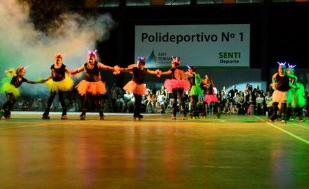 Se realizó la “Gala de Patín 2014” en el Polideportivo N° 1 de San Fernando ()