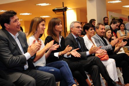 Tigre y AVIVI reconocieron el compromiso a la No Violencia Tigre y AVIVI reconocieron el compromiso a la No Violencia