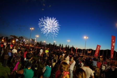 Tigre empezó a palpitar las fiestas con el Desfile Mágico Alparamis Tigre empezó a palpitar las fiestas con el Desfile Mágico Alparamis