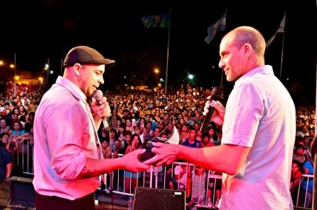 “Tambó Tambó” cerró un multitudinario Festival Tropical en San Fernando