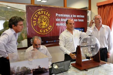 Nuevos ganadores del Programa “Si Cumplís, Ganás” Nuevos ganadores del Programa “Si Cumplís, Ganás”