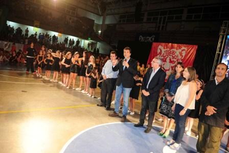 El Microestadio de Universidad Teconológica Nacional (UTN) de Pacheco, vibró con una nueva edición del Festival de Danza Jazz El Microestadio de Universidad Teconológica Nacional (UTN) de Pacheco, vibró con una nueva edición del Festival de Danza Jazz