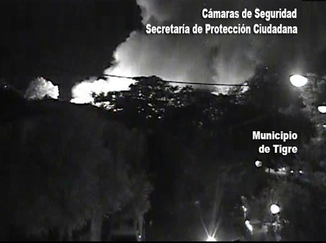 Rápido accionar ante el incendio de una maderera en Tigre Rápido accionar ante el incendio de una maderera en Tigre
