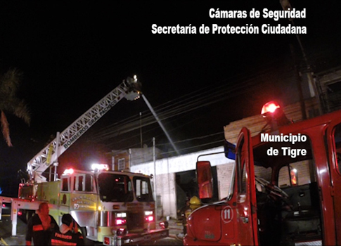 Rápido accionar ante el incendio de una maderera en Tigre Rápido accionar ante el incendio de una maderera en Tigre