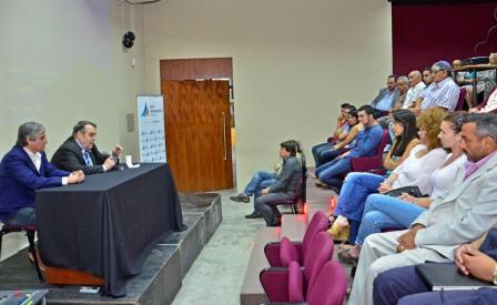 Se brindó una charla sobre narcotráfico en el Centro Universitario Municipal de San Fernando