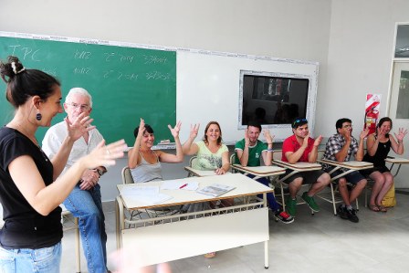 Primer curso de lengua de señas Argentina en Tigre Primer curso de lengua de señas Argentina en Tigre