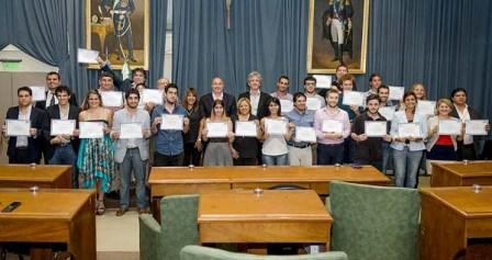 Egresó la primera promoción de la Escuela de Gobierno de San Isidro Egresó la primera promoción de la Escuela de Gobierno de San Isidro