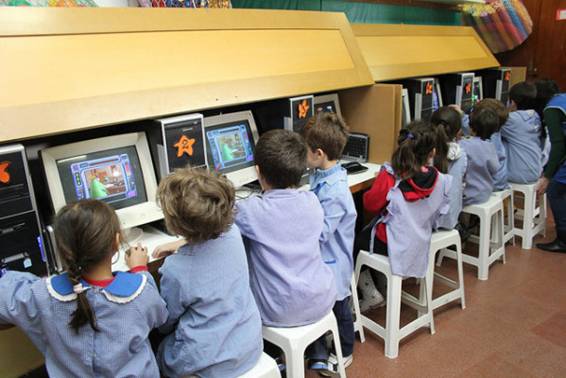 La educación pública municipal en San Isidro alcanzó a 20.000 alumnos en 2014 La educación pública municipal en San Isidro alcanzó a 20.000 alumnos en 2014