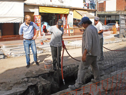 Continua la remodelación de calle Constitución en San Fernando.