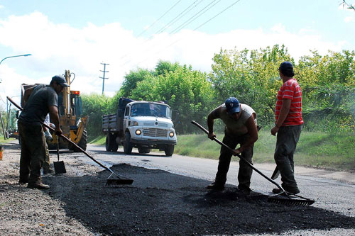 Tigre realizó trabajos de bacheo en la Ruta Provincial 26.