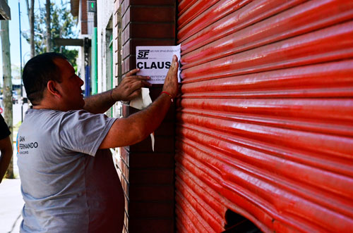 El Municipio clausuró un bar por no cumplir con la documentación y las condiciones sanitarias. El Municipio clausuró un bar por no cumplir con la documentación y las condiciones sanitarias.