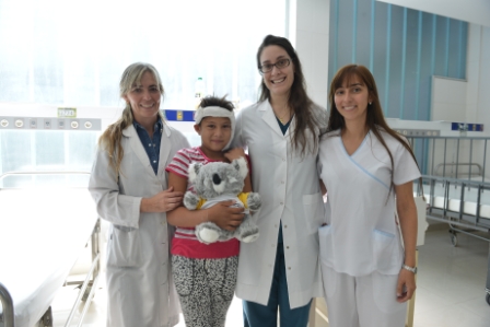 El equipo del servicio de Otorrino de Malvinas Argentinas hizo un implante coclear a una nena de 10 años El equipo del servicio de Otorrino de Malvinas Argentinas hizo un implante coclear a una nena de 10 años