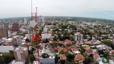 El Municipio de San Fernando instaló una antena de 72 metros para ampliar su red de Cámaras de Seguridad