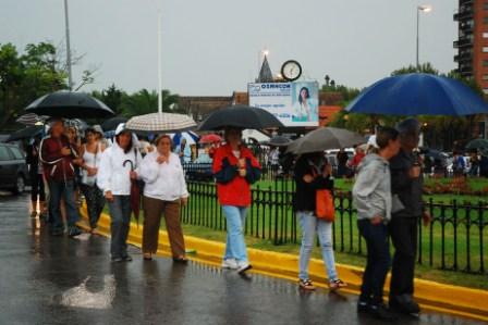 Vecinos de Tigre se sumaron a la Marcha del Silencio por la muerte de Nisman