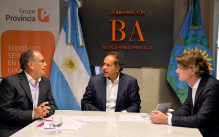 Scioli y Descalzo firmaron convenio para aumentar tecnología en seguridad Scioli y Descalzo firmaron convenio para aumentar tecnología en seguridad