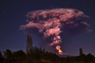 Unos 3.300 evacuados en Chile ante el alerta roja por la erupción del volcán Villarrica
