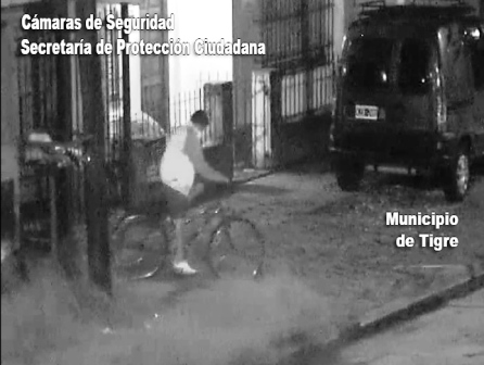 Por las cámaras detectan y detienen a un ladrón en Tigre Por las cámaras detectan y detienen a un ladrón en Tigre