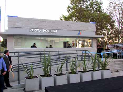Andreotti y Massa inauguraron una  Posta Policial y 15 patrullas en San Fernando