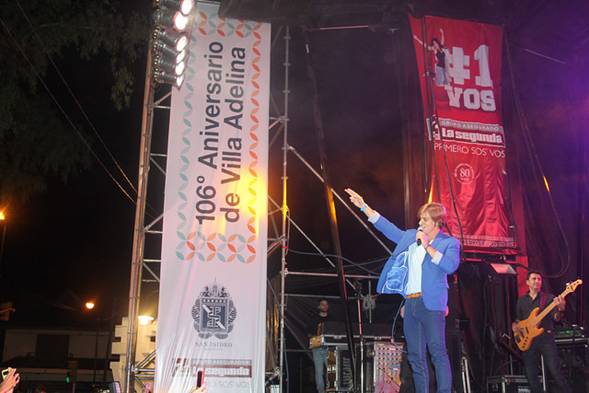 Más de 15 mil personas disfrutaron del show de Carlos Baute en Villa Adelina