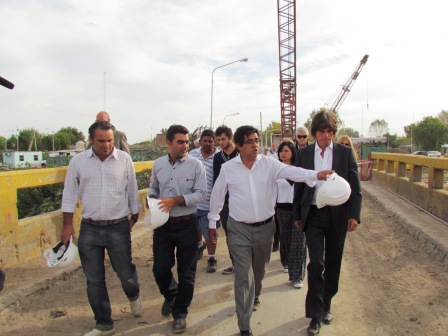 Avanzan las obras sobre el Río Reconquista y el Nuevo Puente Doble Mano “Taurita” Avanzan las obras sobre el Río Reconquista y el Nuevo Puente Doble Mano “Taurita”