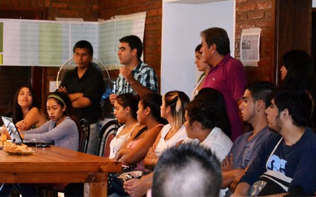 Federico Ugo, en el primer día de trabajo de 15 jóvenes tigrenses para la empresa TEPSI Federico Ugo, en el primer día de trabajo de 15 jóvenes tigrenses para la empresa TEPSI