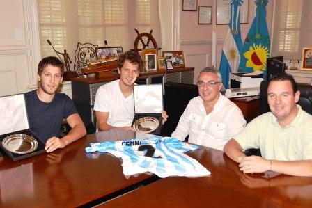 Julio Zamora recibió  a “Los Gladiadores” de la Selección Argentina de Handball 