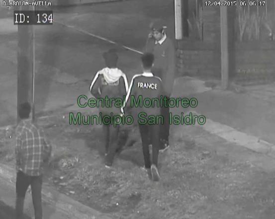 Roban, huyen y son capturados gracias a las cámaras de seguridad de San Isidro