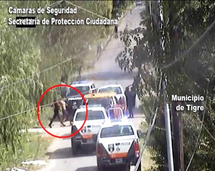 Roban un camión con armas largas y los detectan las cámaras de Tigre Roban un camión con armas largas y los detectan las cámaras de Tigre