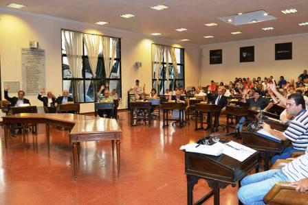 El HCD de Tigre apoya la continuidad de Carlos Fayt como miembro de la Corte Suprema