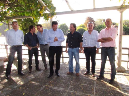 Sergio Massa se mostró con Sáenz en Tigre Sergio Massa se mostró con Sáenz en Tigre