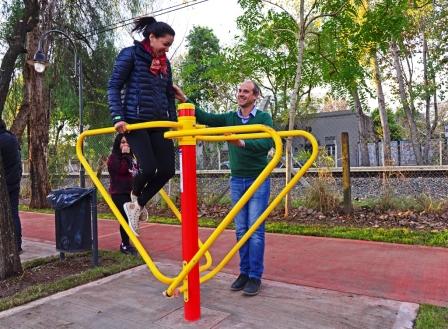 San Fernando inauguró un nuevo Paseo Aeróbico en la calle Brandsen San Fernando inauguró un nuevo Paseo Aeróbico en la calle Brandsen