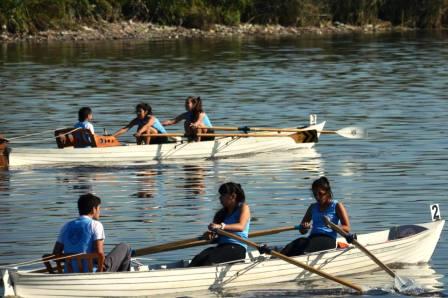 Los chicos de la Escuela Municipal de Remo participaron de una Regata Promocional Los chicos de la Escuela Municipal de Remo participaron de una Regata Promocional