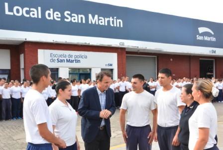 Katopodis anunció 400 nuevos policías para San Martín en los próximos meses Katopodis anunció 400 nuevos policías para San Martín en los próximos meses