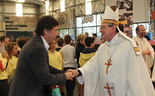 Posse participó de una misa junto a más de 3.000 niños en San Isidro Posse participó de una misa junto a más de 3.000 niños en San Isidro