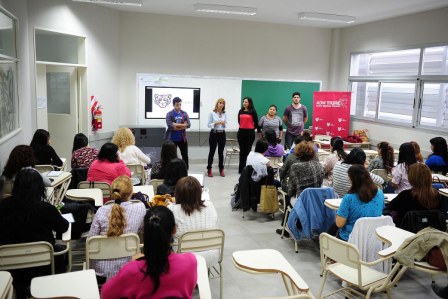Tigre sigue adelante con la capacitación docente en nuevas tecnologías Tigre sigue adelante con la capacitación docente en nuevas tecnologías