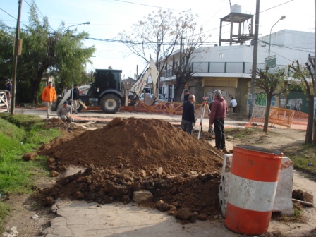 Obras de asfaltos y desagües para los vecinos de Benavídez Sur Obras de asfaltos y desagües para los vecinos de Benavídez Sur