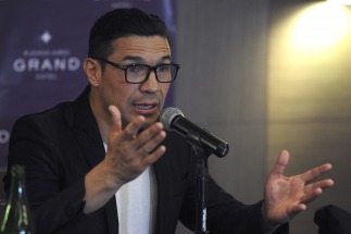 “Maravilla” Martínez se despidió del boxeo “Maravilla” Martínez se despidió del boxeo