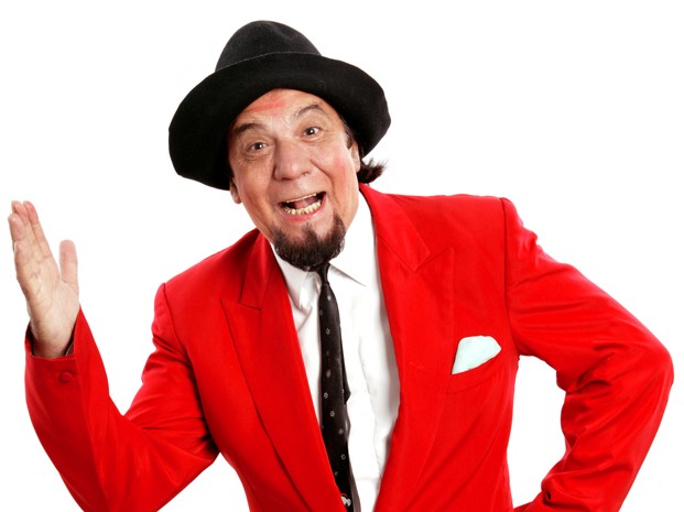 Jorge Corona sufrió un desmayo y un golpe en la cabeza, permanece internado en un sanatorio porteño