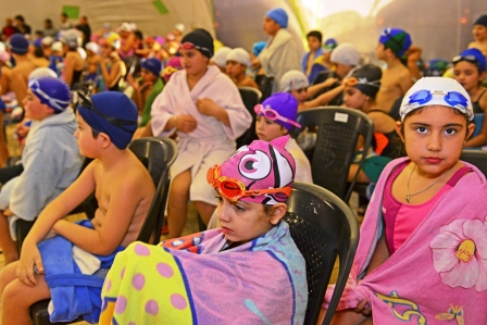 Más de 150 chicos participaron de un encuentro de Natación en el Poli N° 2 de San Fernando Más de 150 chicos participaron de un encuentro de Natación en el Poli N° 2 de San Fernando